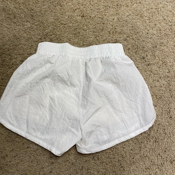 Fizz Coco Women’s White Athletic Shorts Liner Size L Activewear Boxing Shorts - Picture 2 of 7